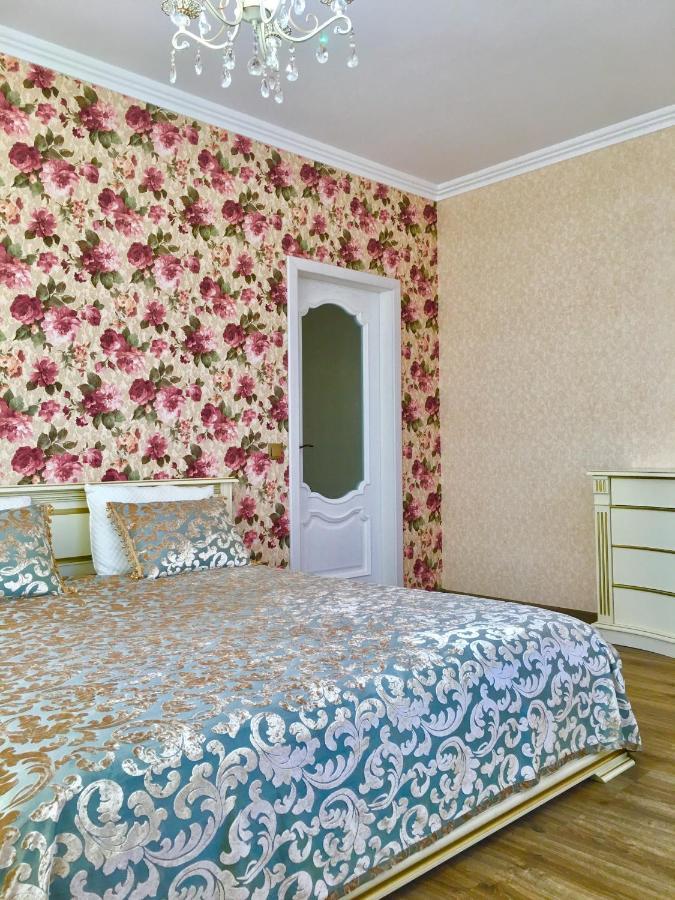 Люкс В Жмеринке Zhmerynka Exterior photo